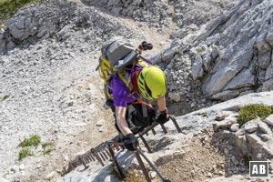 Üppige Sicherungen in der Alpspitz-Ferrata