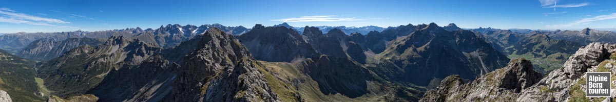 Panorama vom Gipfel der Hochgehrenspitze