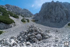 Bergtour Lärcheck: Das Steilgeröll gegen das wir nun (fast bis ganz oben) ansteigen müssen