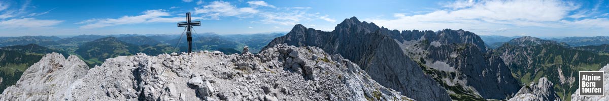 Bergpanorama Sommer vom Lärcheck (Wilder Kaiser, Tirol, Österreich)