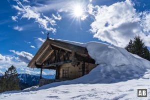 Schneeschuhtour Hörnle: Gebäude an der Hörnlealm