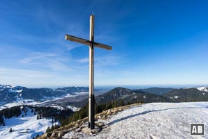 Schneeschuhtour Seekarkreuz: Das überdimensionale Gipfelkreuz